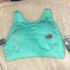 ❤️NEW!❤️Weekend Sports bra with removable Cup Pads